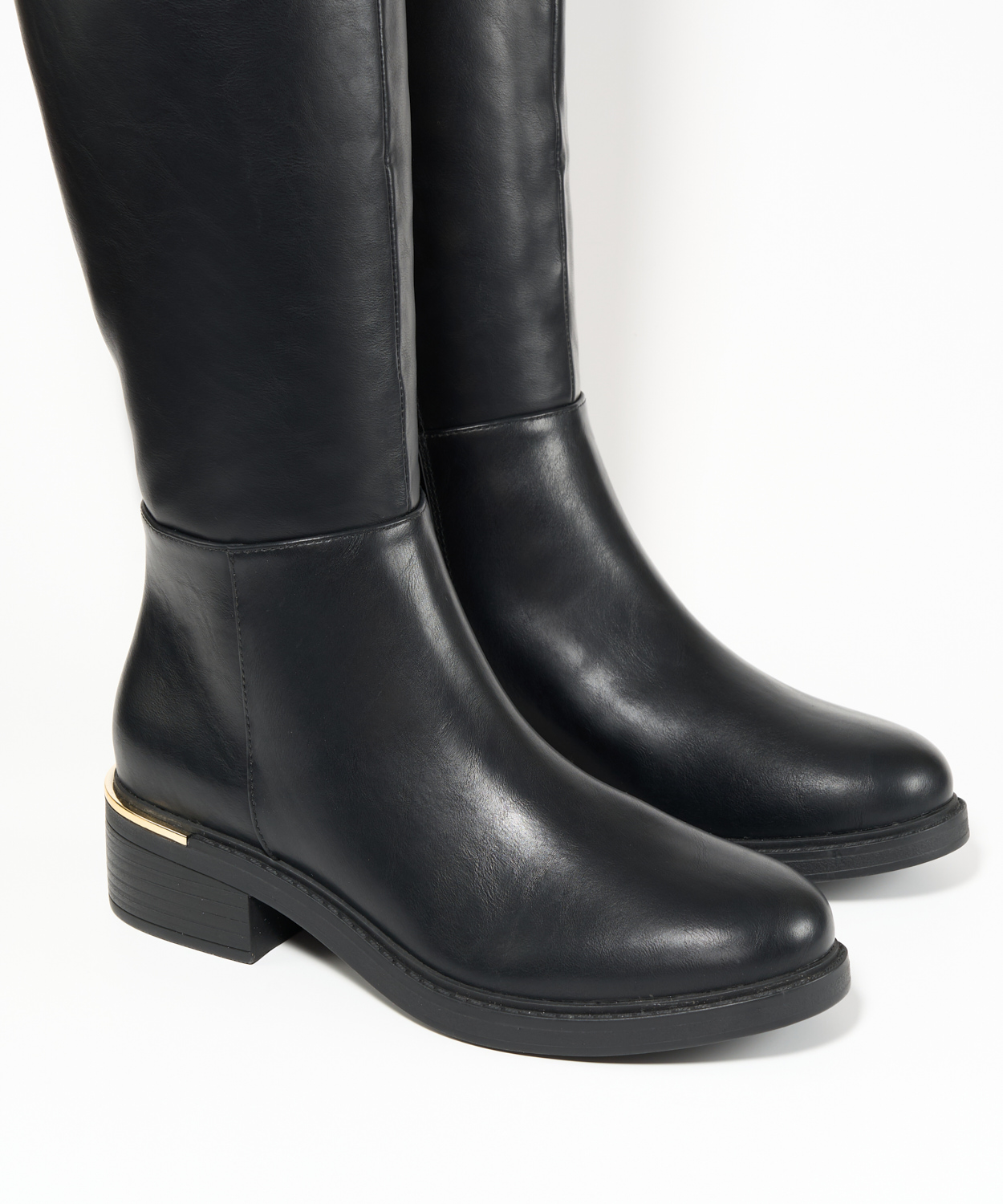 Botas altas pieza metálica image number null